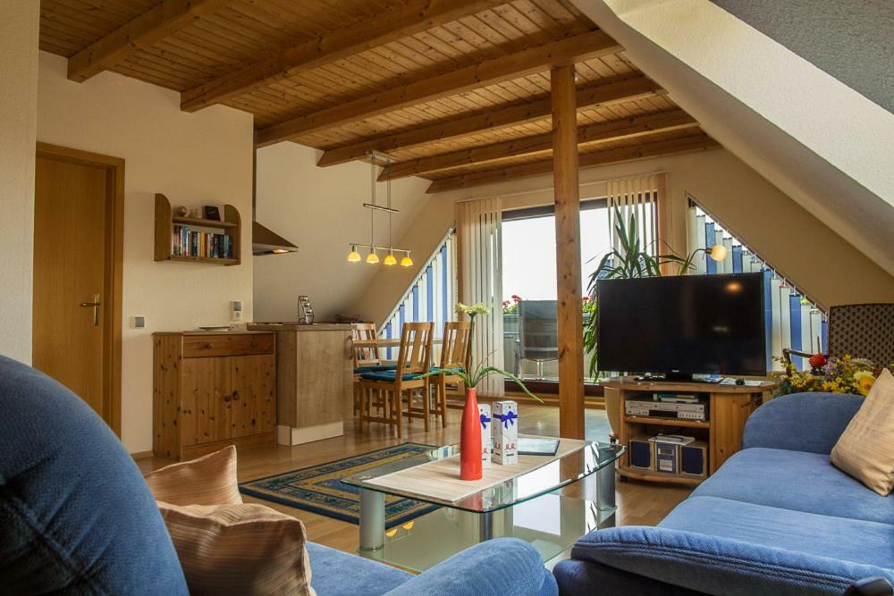 Zwei Ferienwohnungen Ankerpatz 70 Qm Mit Loggia & Puppenstube 50 Qm Mit Gartenterrasse In Hagenburg Naehe Steinhuder Meer Exterior photo