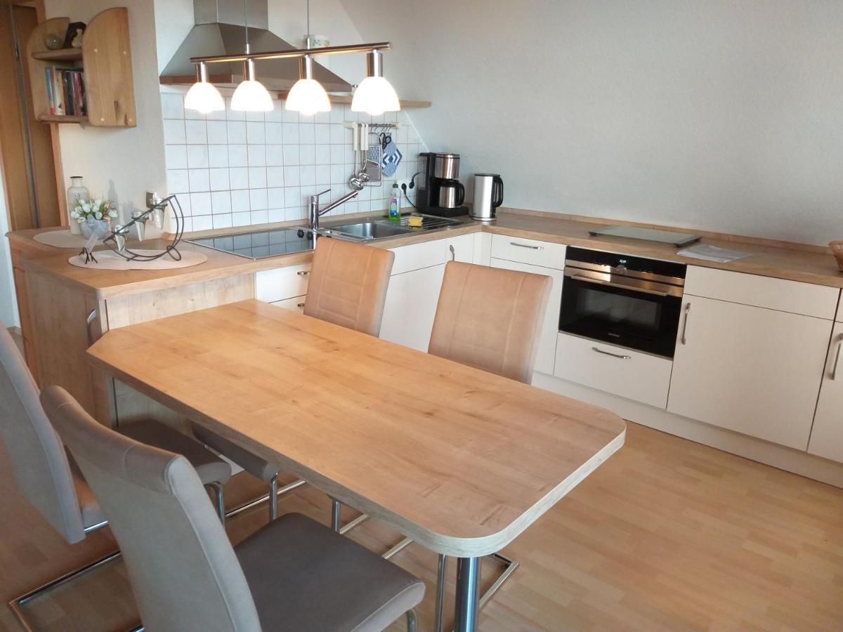 Zwei Ferienwohnungen Ankerpatz 70 Qm Mit Loggia & Puppenstube 50 Qm Mit Gartenterrasse In Hagenburg Naehe Steinhuder Meer Exterior photo